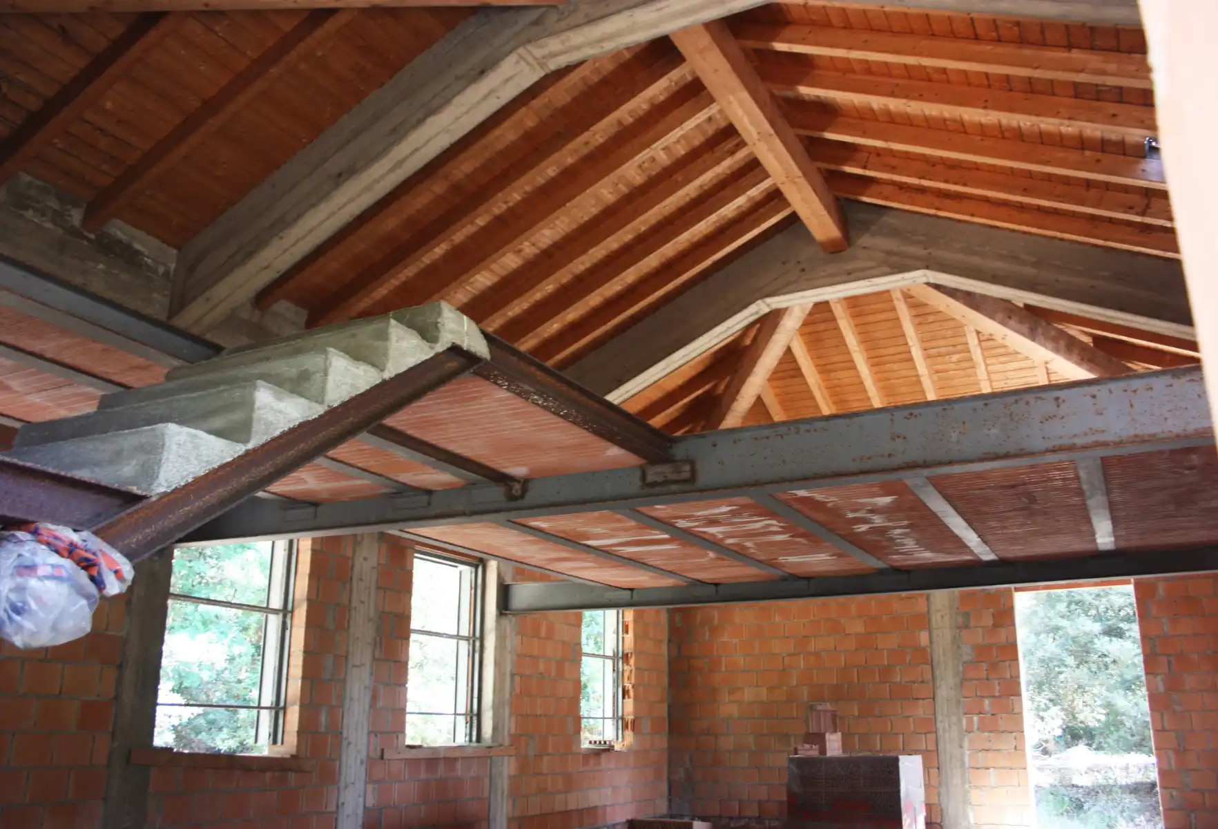 Madera para albañilería